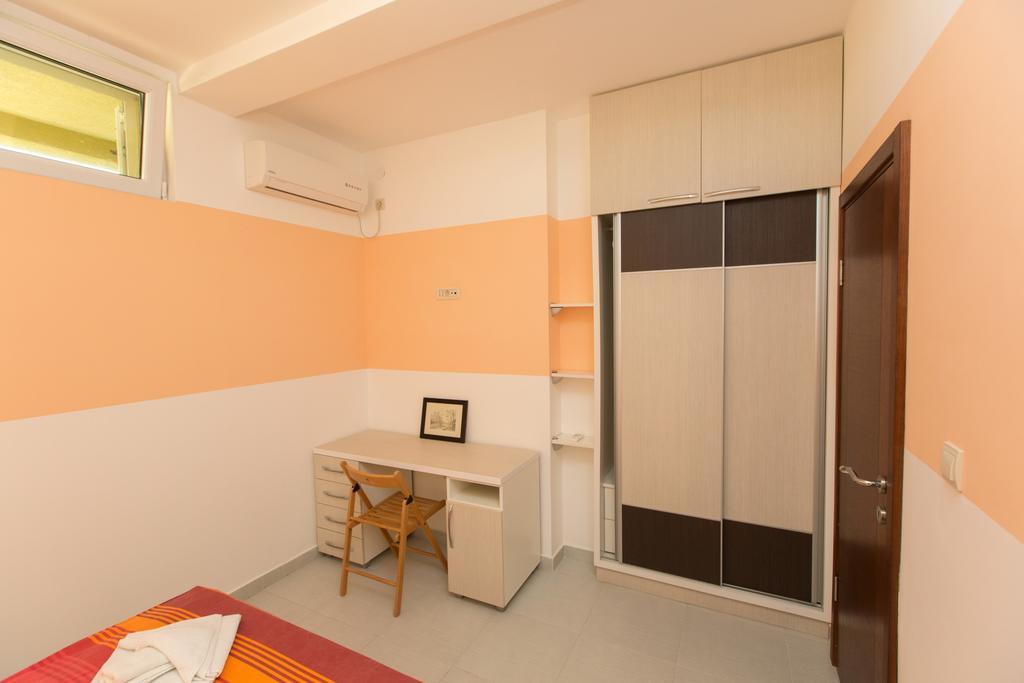 Apartments Aleksandra Podgorica Room photo