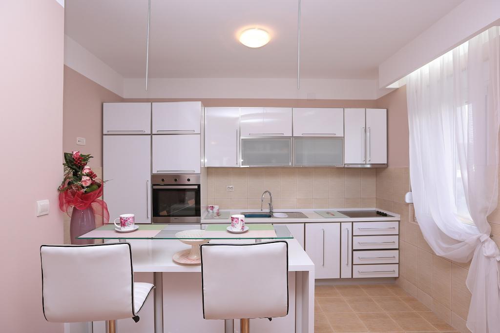 Apartments Aleksandra Podgorica Room photo